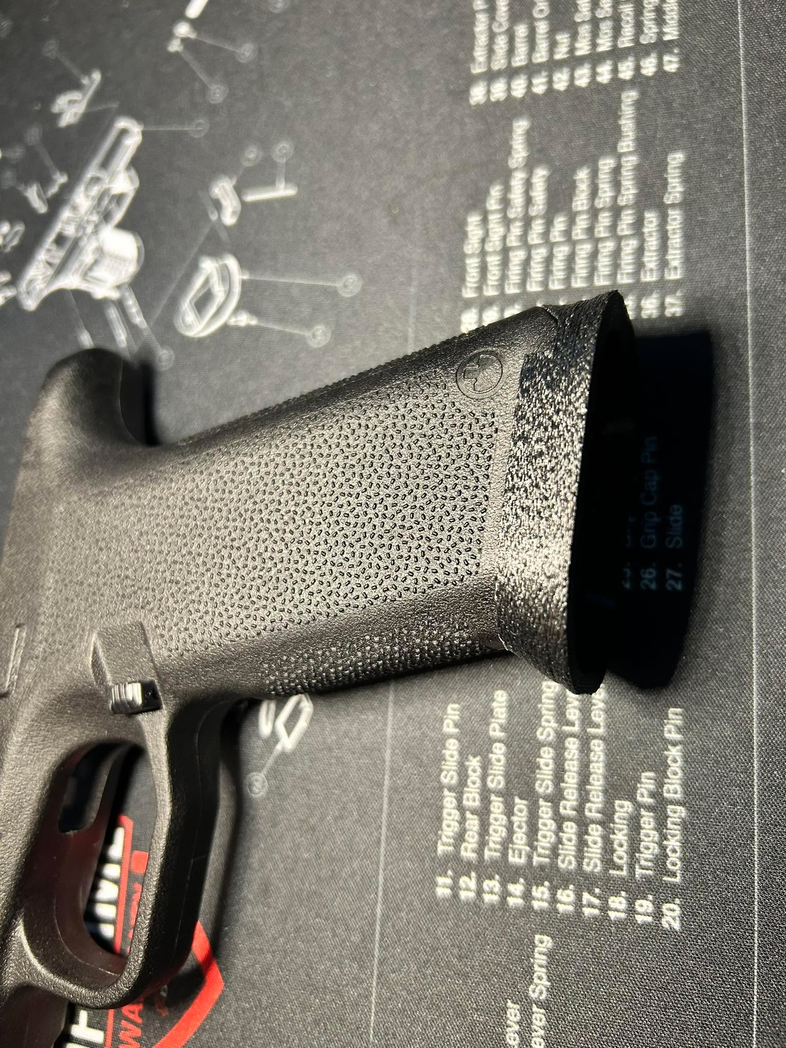 RXM Full-Size Flared Magwell Carbon Fiber (Large Frame) - Image 3